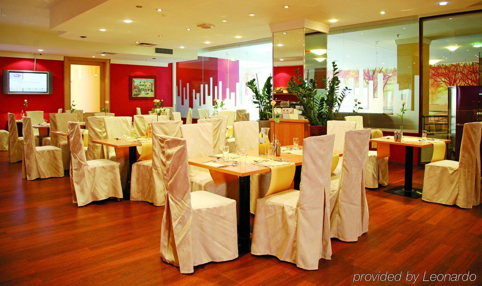 Dion Hotel Φίλλαχ Εξωτερικό φωτογραφία