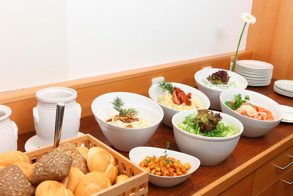 Dion Hotel Φίλλαχ Εξωτερικό φωτογραφία