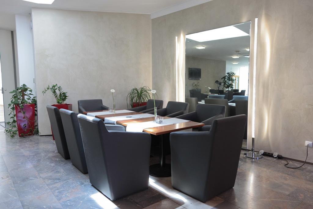 Dion Hotel Φίλλαχ Εξωτερικό φωτογραφία